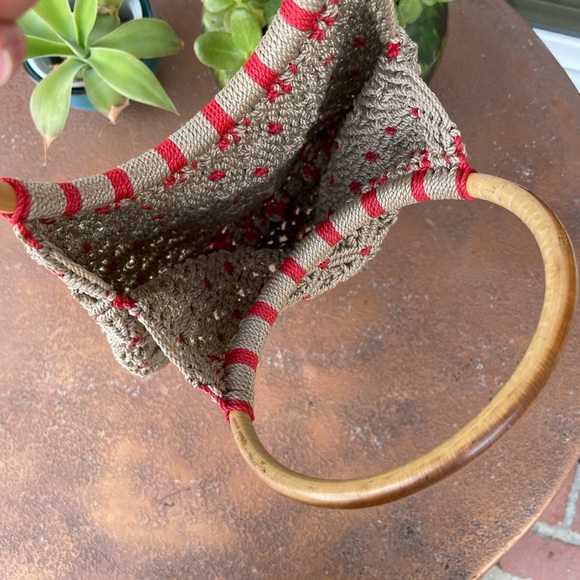 Vintage woven handbag - Picture 3 of 5